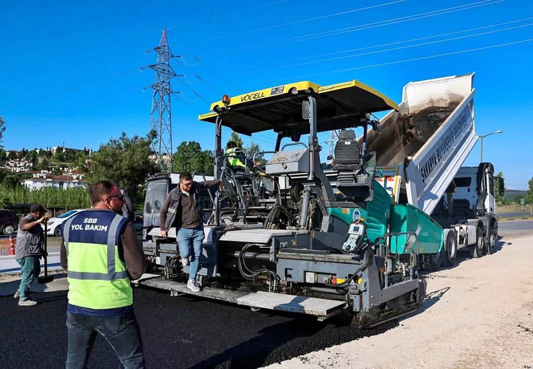 Türkiye'nin ikinci metrobüs hattı Sakarya'da hizmete giriyor: İlk asfalt atıldı! İşte 13 istasyonlu metrobüsün güzergah haritası 8